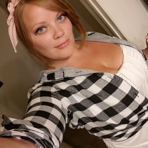 Meet your Posher, Melanie